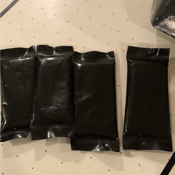 Ankle and Wrist Weights: 5 -Pound Pair—-previously used - Picture 5 of 6